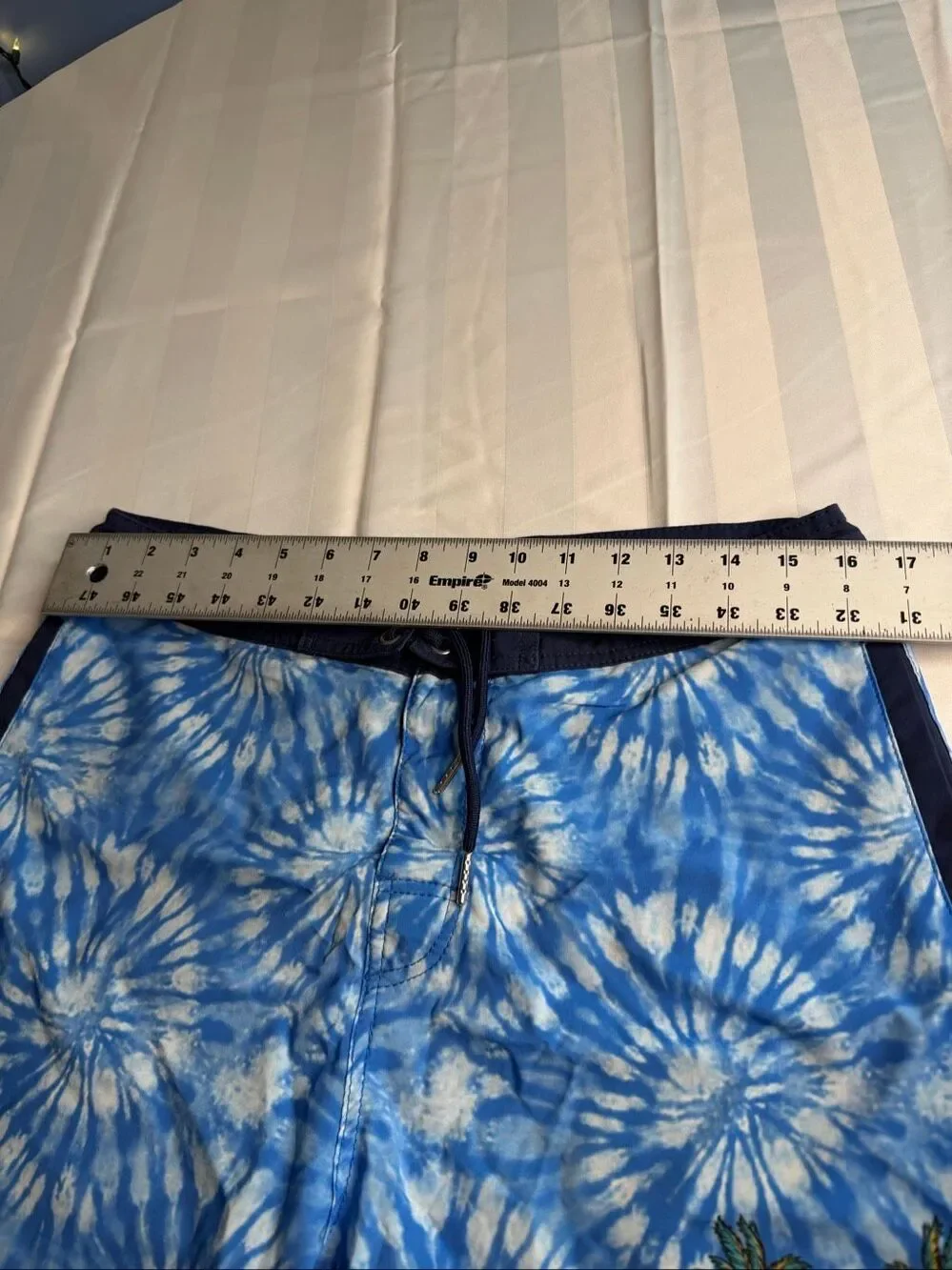 Sec 119 Grateful Dead Men’s Board Shorts Swim Trunks Size 32